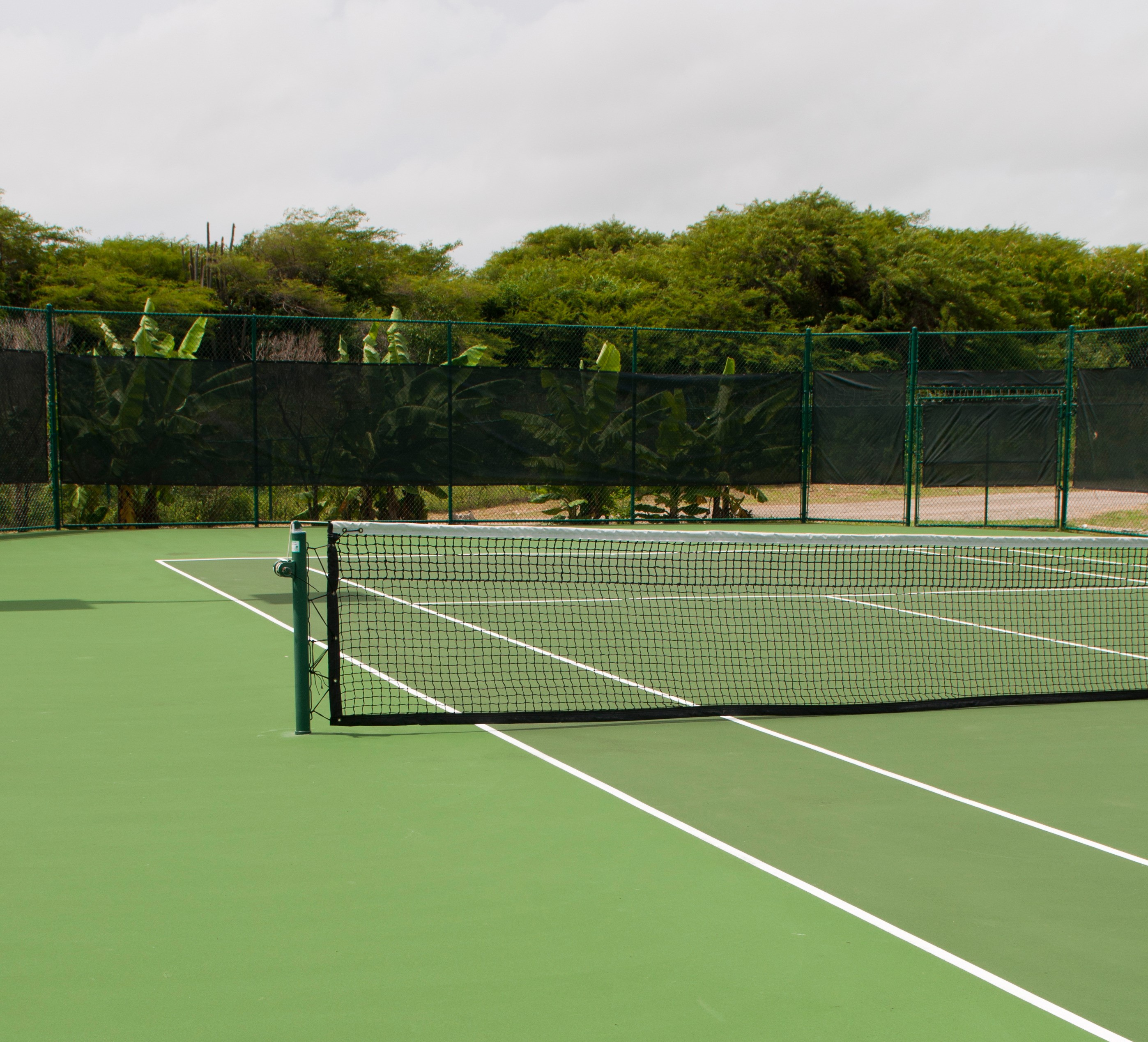 uploads/slider/20150923/tennis-court_mJ7fDV.jpg